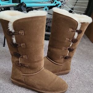 BearPaw Tan Winter Boots with Sheepskin Lining